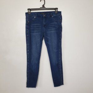 Romeo & Juliet Couture Medium Wash Skinny Jeans w/Grommet Detail Size L